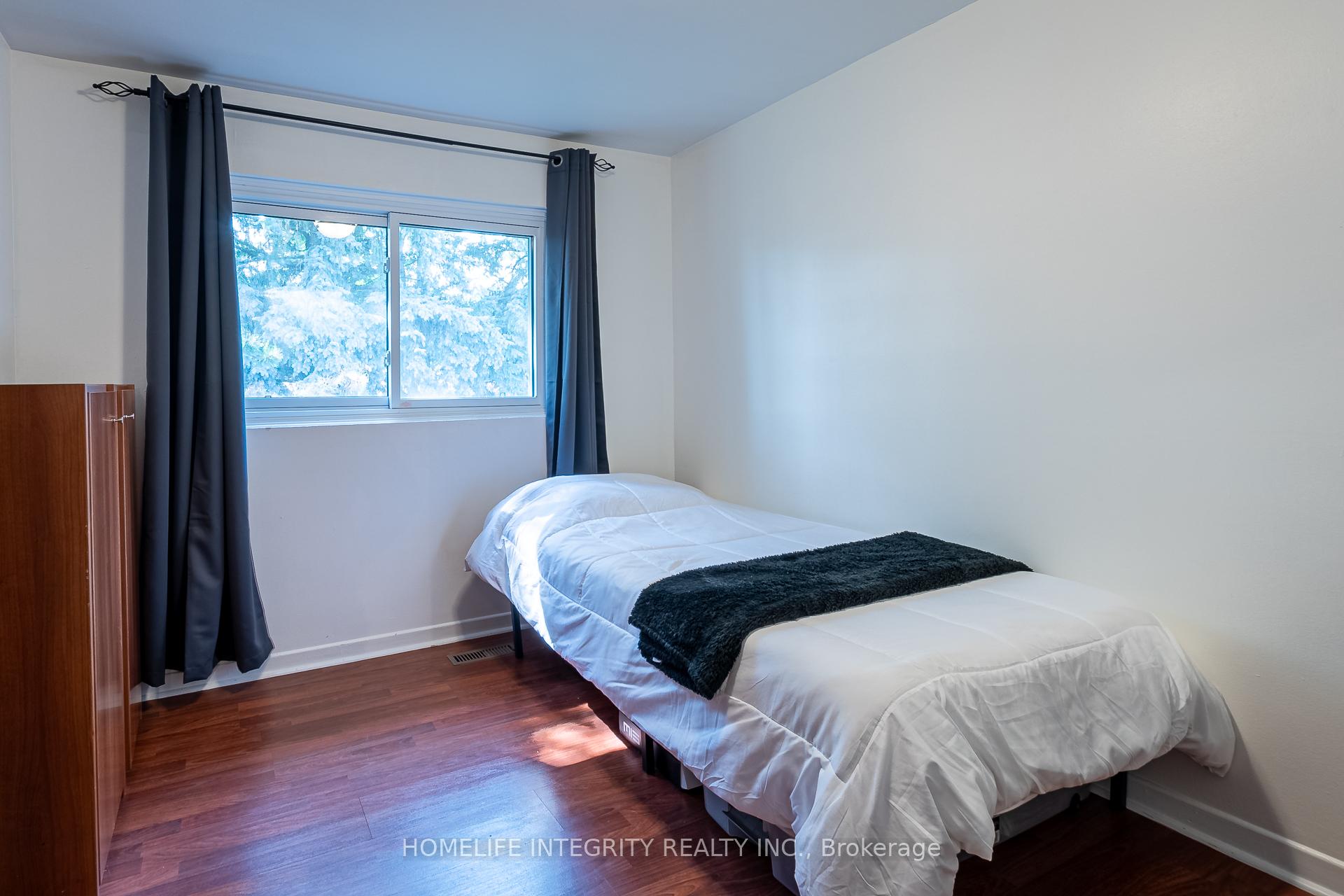 Photo 15 of Unit 17, 246 Tupper Boulevard, New Tecumseth, Alliston — HOMEH