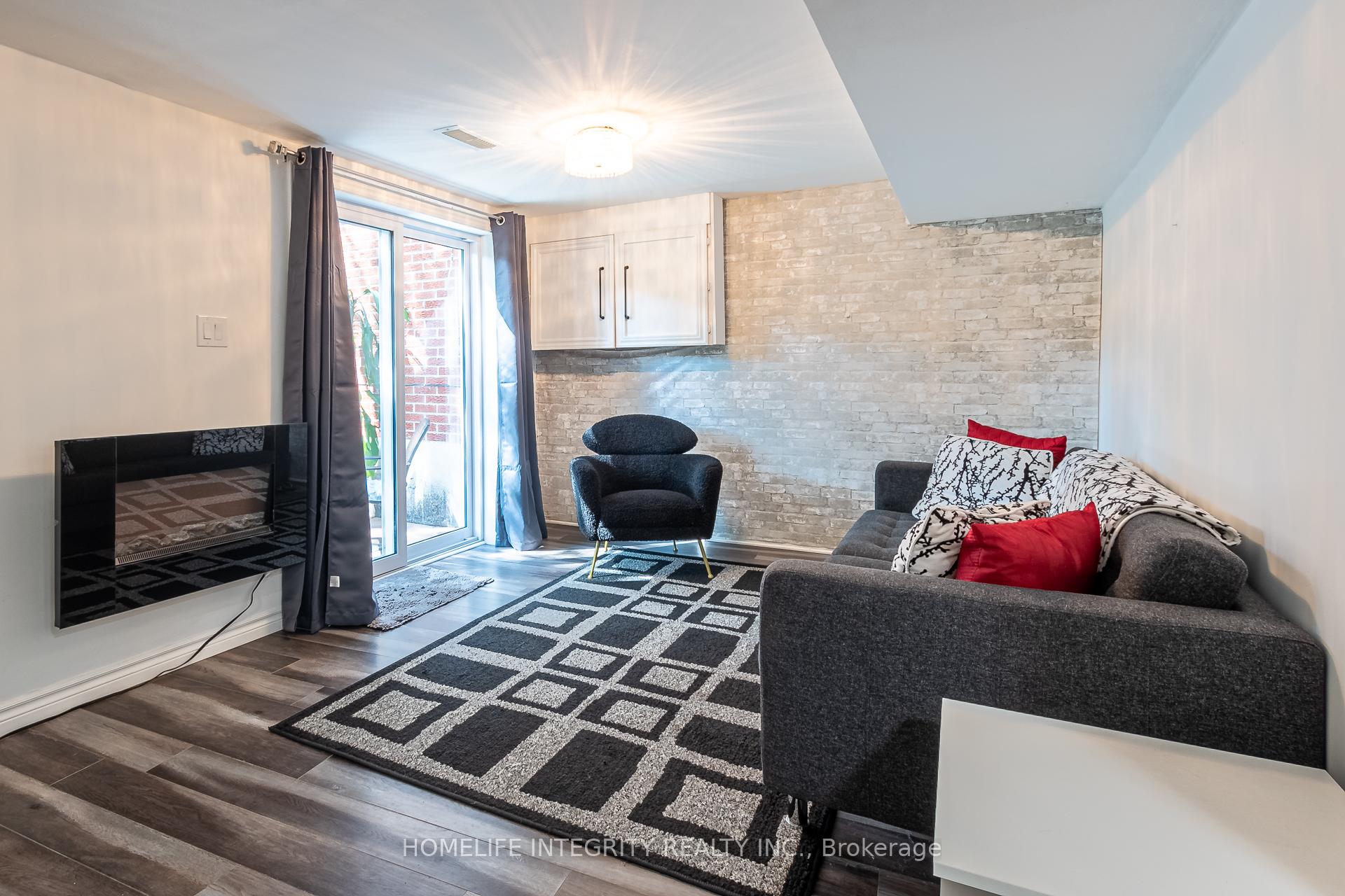 Photo 19 of Unit 17, 246 Tupper Boulevard, New Tecumseth, Alliston — HOMEH