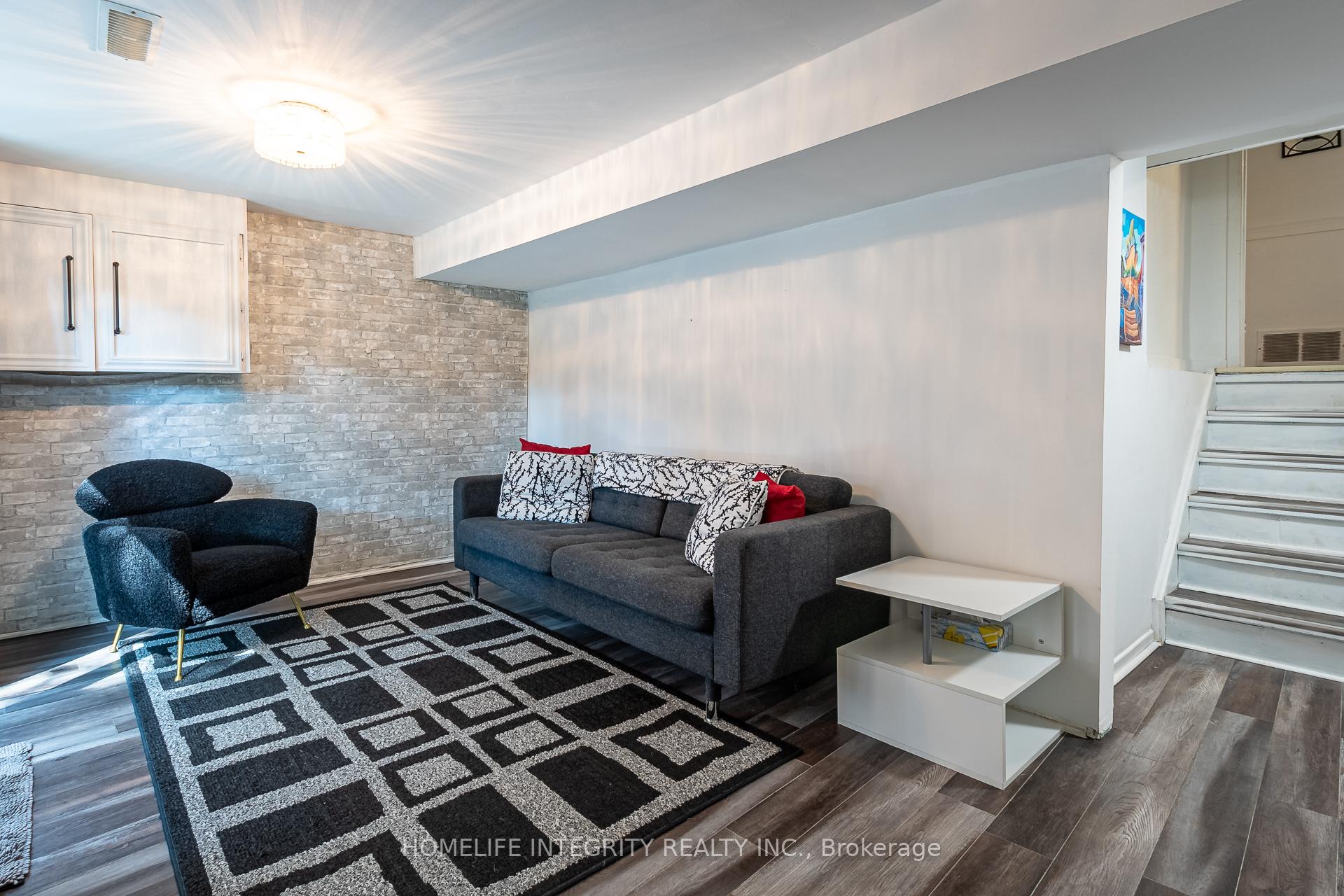 Photo 20 of Unit 17, 246 Tupper Boulevard, New Tecumseth, Alliston — HOMEH