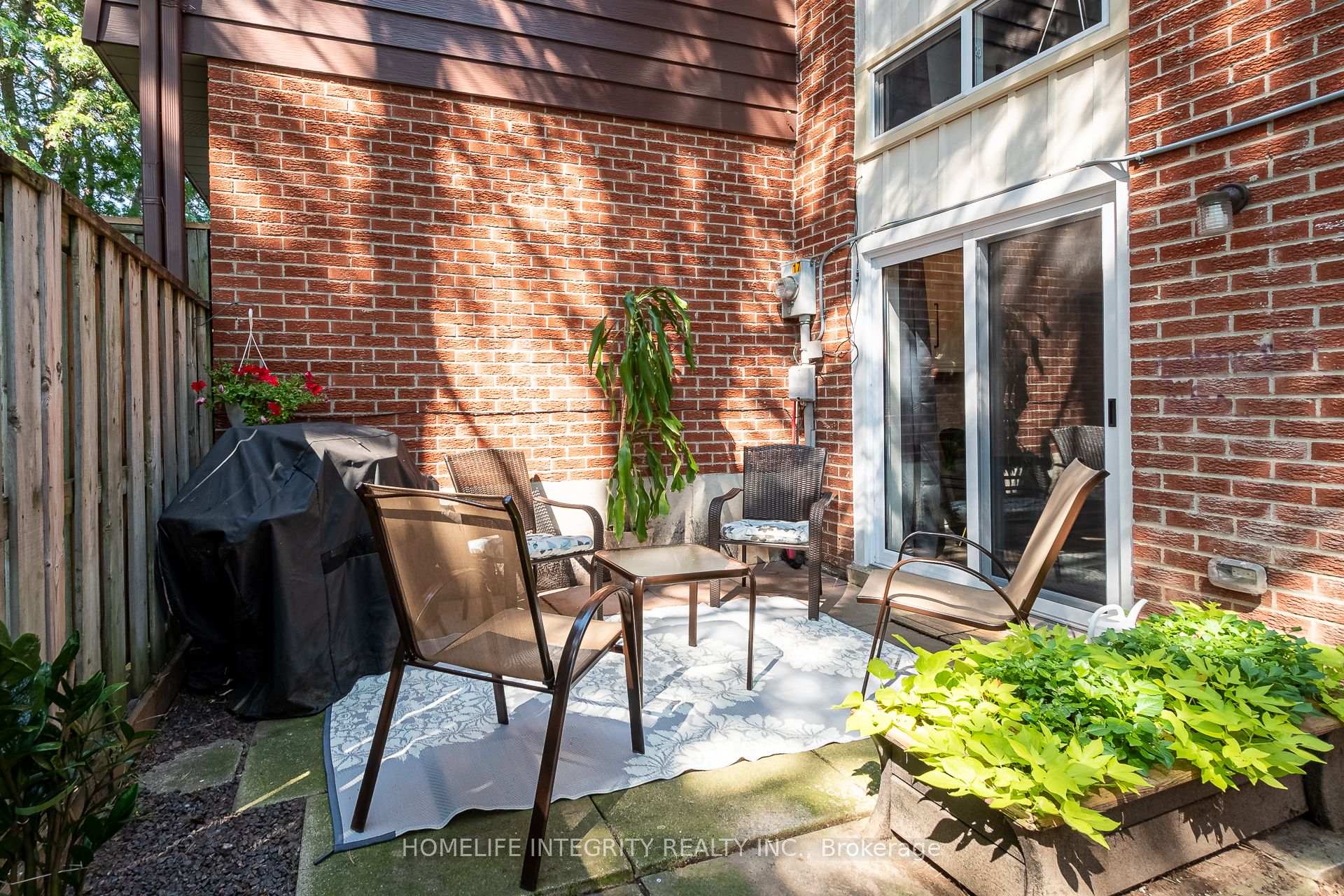 Photo 24 of Unit 17, 246 Tupper Boulevard, New Tecumseth, Alliston — HOMEH