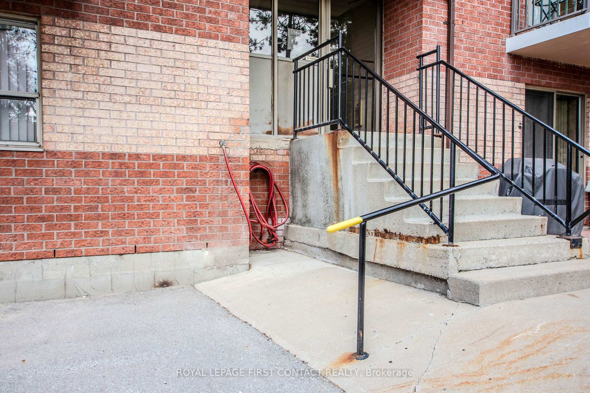 Photo 41 of Unit 401, 291 Blake Street, Barrie, North Shore — HOMEH