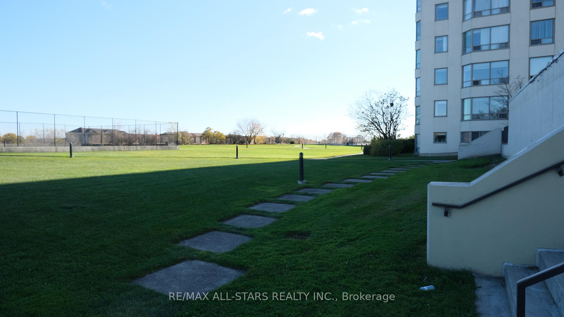 Photo 36 of Unit 332, 3 Greystone Walk Drive, Scarborough, Kennedy Park — HOMEH