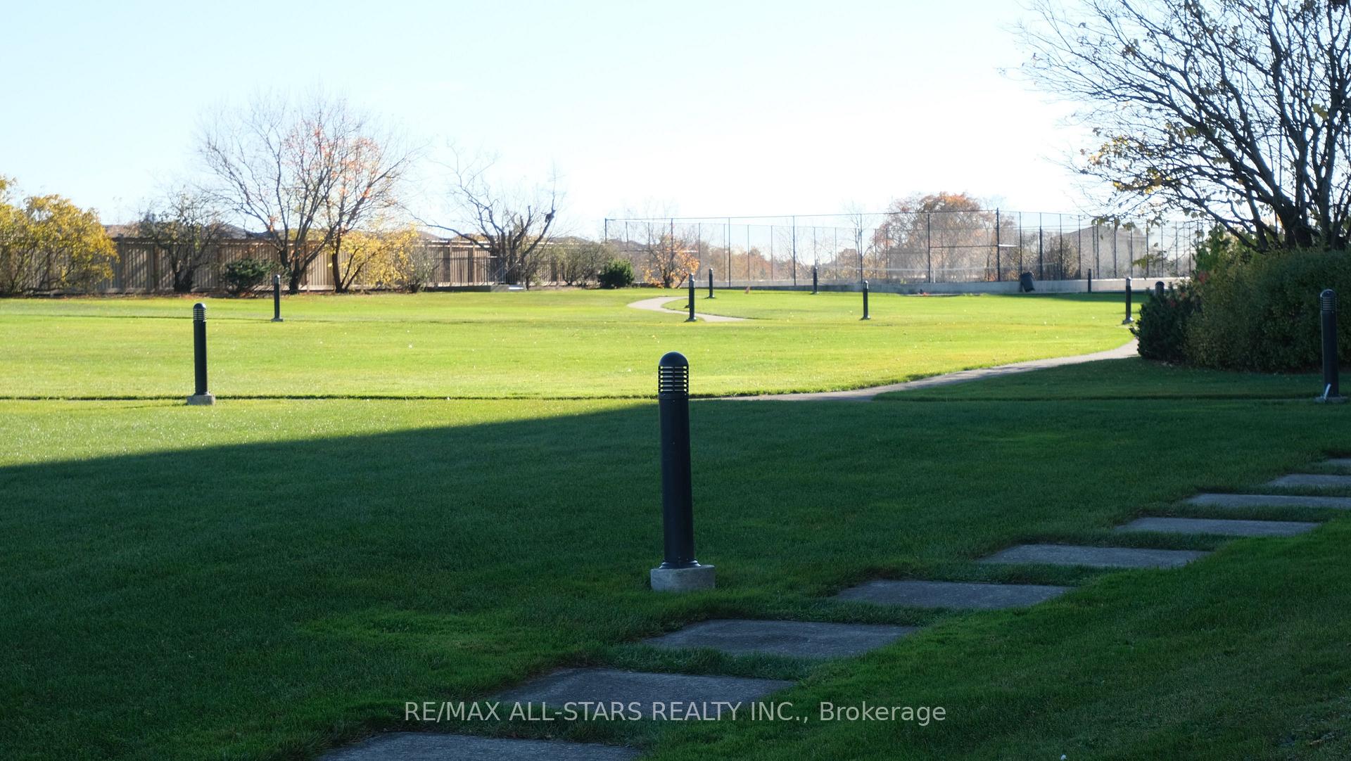 Photo 37 of Unit 332, 3 Greystone Walk Drive, Scarborough, Kennedy Park — HOMEH