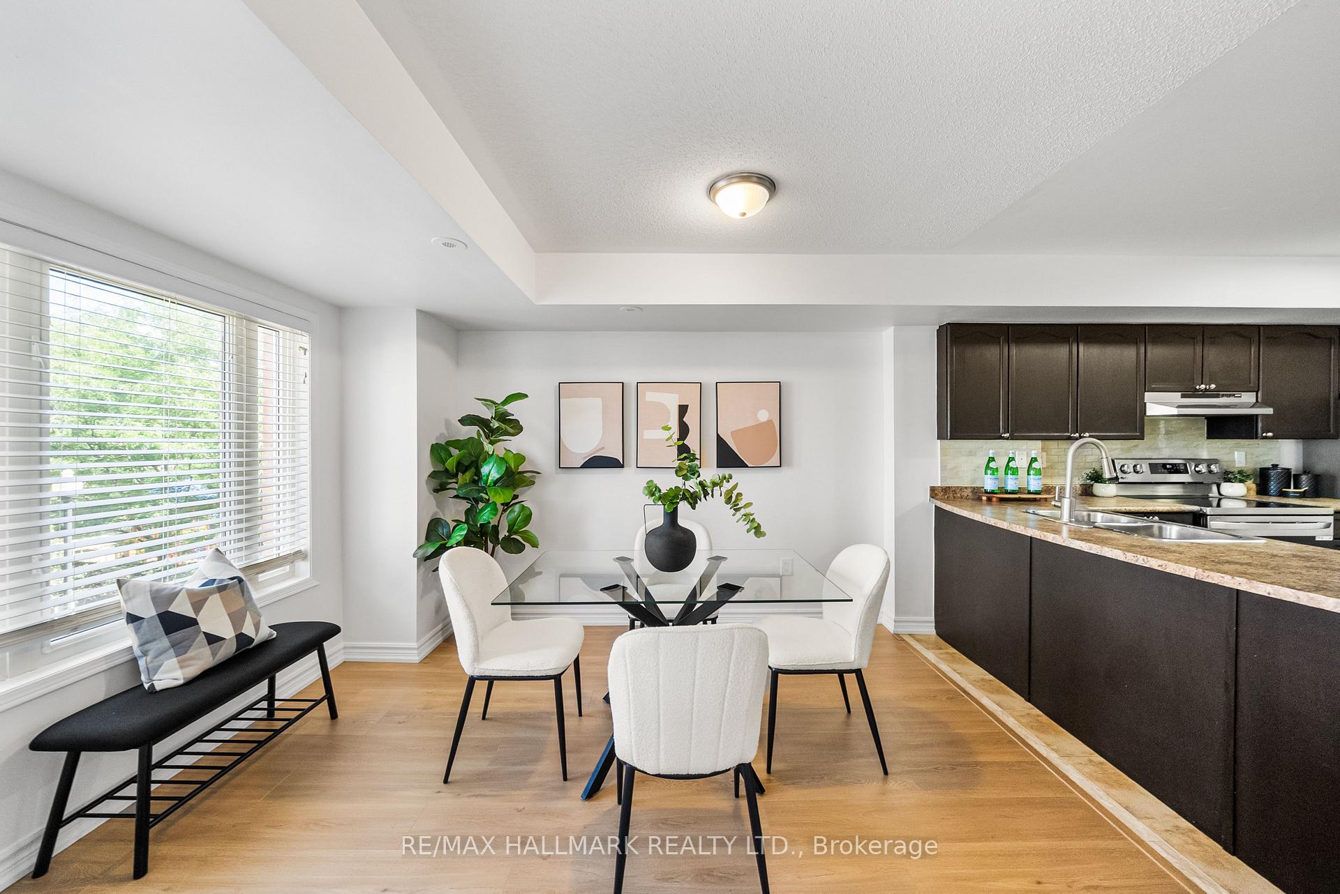 Photo 5 of Unit 213, 308 John Street, Markham, Aileen-Willowbrook — HOMEH