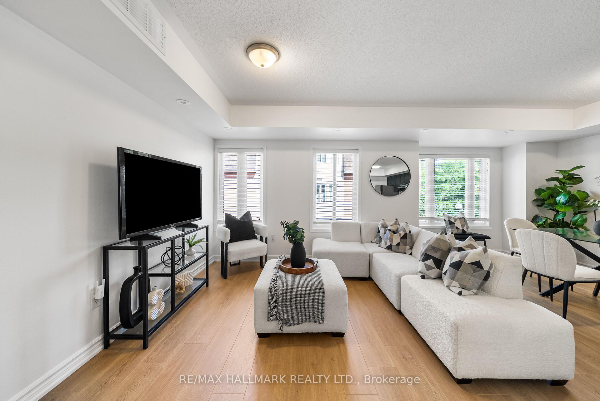 Photo 10 of Unit 213, 308 John Street, Markham, Aileen-Willowbrook — HOMEH