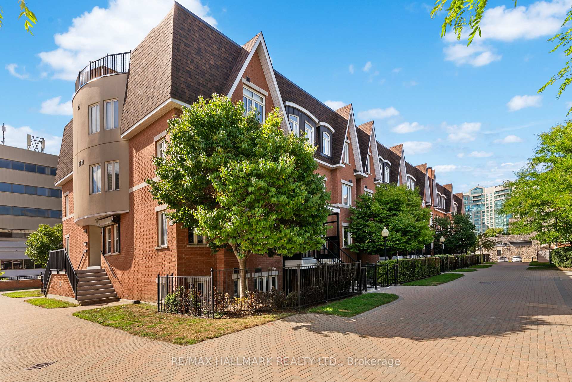 Photo 37 of Unit 213, 308 John Street, Markham, Aileen-Willowbrook — HOMEH