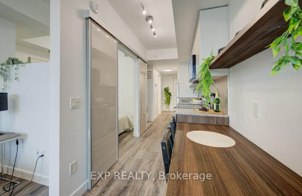 Photo 15 of 250 Albert Street, Waterloo, Beechwood/University — HOMEH