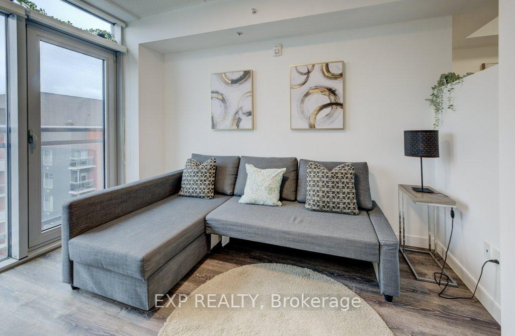 Photo 18 of 250 Albert Street, Waterloo, Beechwood/University — HOMEH