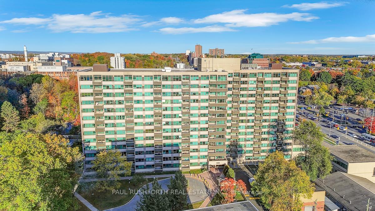 Photo 2 of Unit 707, 555 Brittany Drive, Ottawa, Viscount Alexander Park — HOMEH