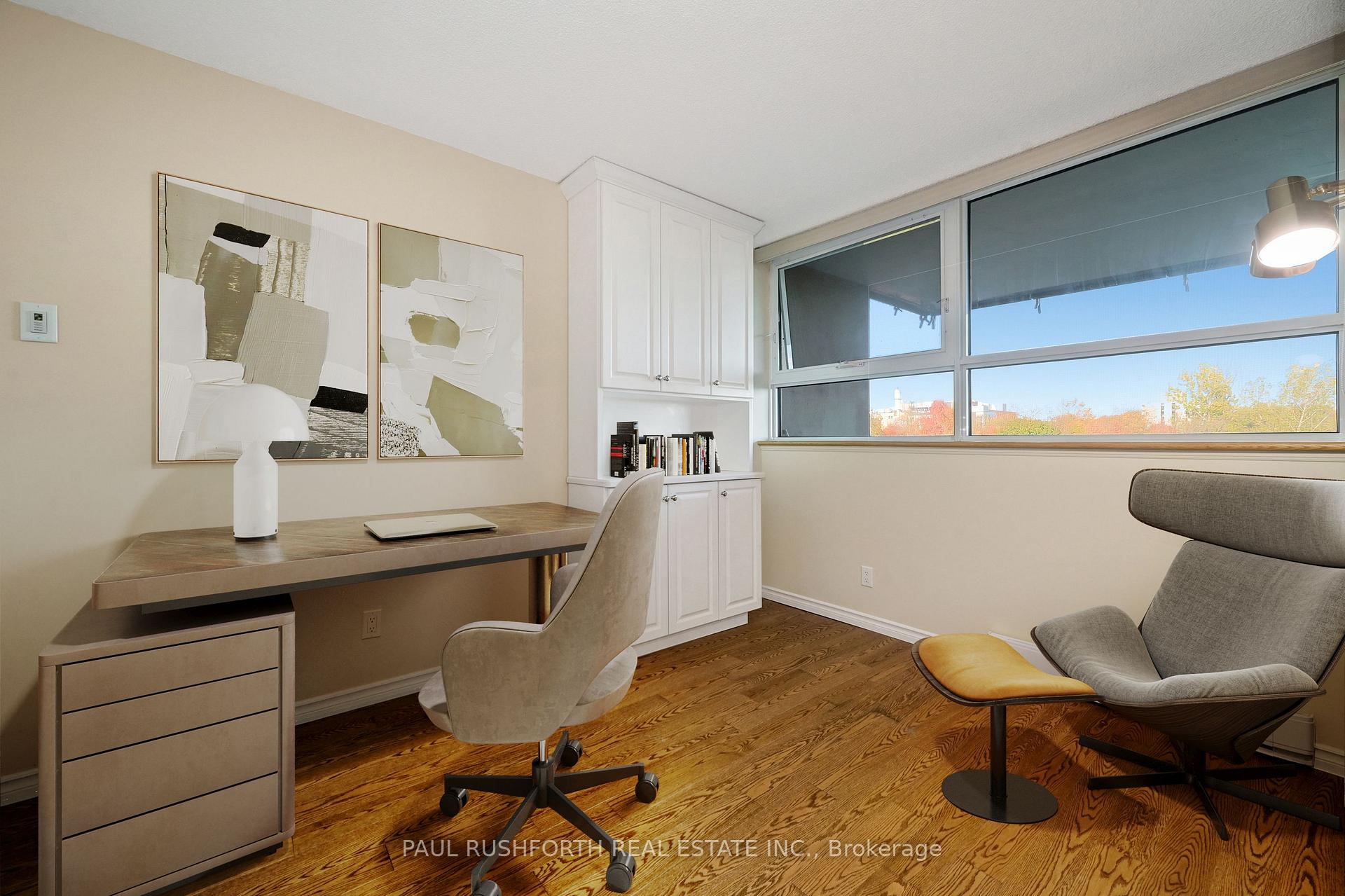 Photo 9 of Unit 707, 555 Brittany Drive, Ottawa, Viscount Alexander Park — HOMEH