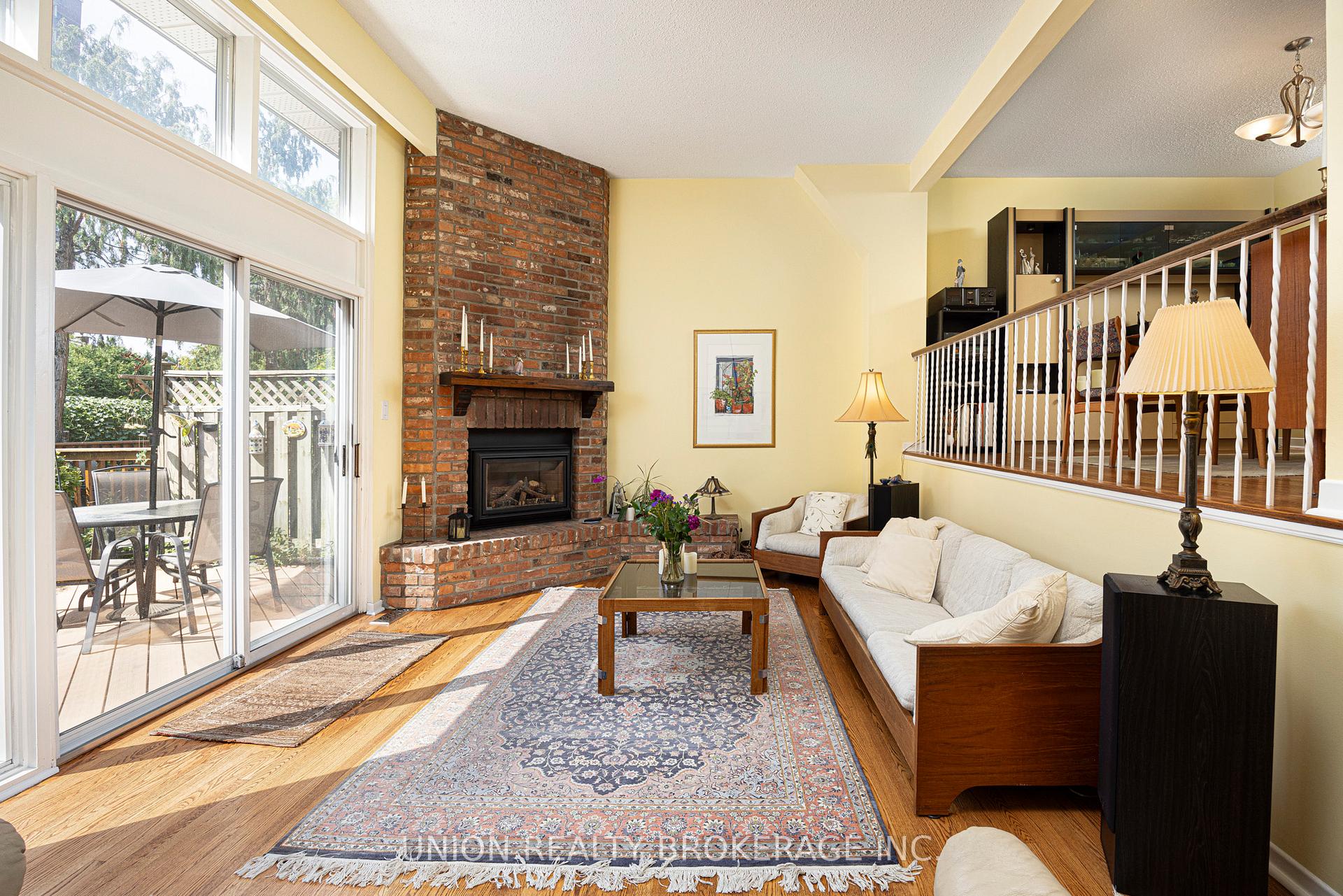 Photo 5 of Unit 1, 50 Vicora Link Way, Toronto, Flemingdon Park — HOMEH