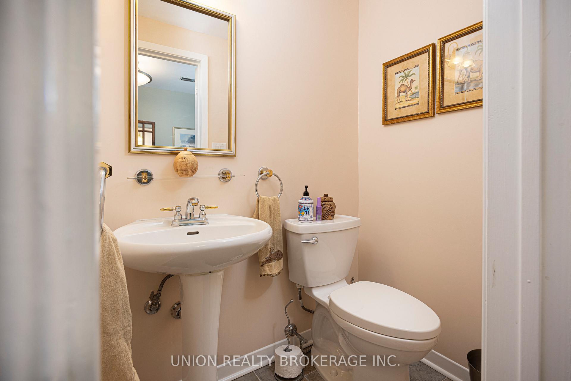 Photo 10 of Unit 1, 50 Vicora Link Way, Toronto, Flemingdon Park — HOMEH