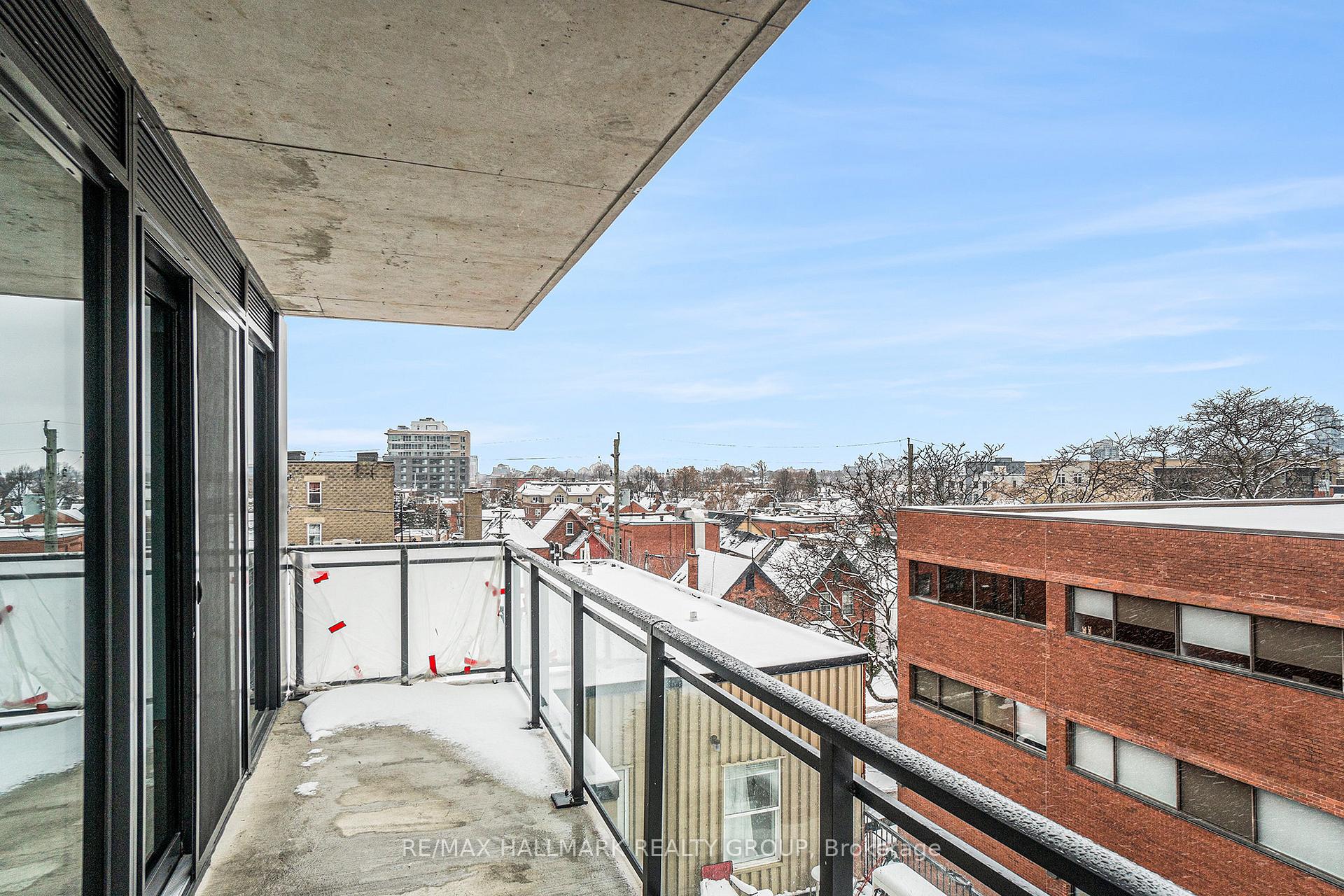 Photo 12 of Unit 414, 10 James Street, Ottawa, Ottawa Centre — HOMEH