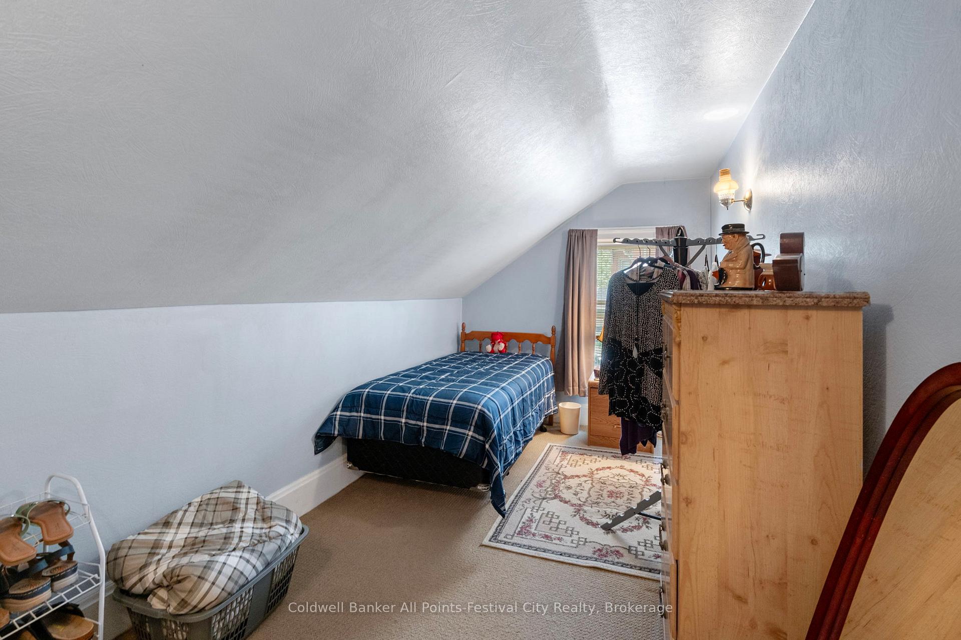 Photo 41 of 31 Victoria Street S, Goderich, Goderich (Town) — HOMEH
