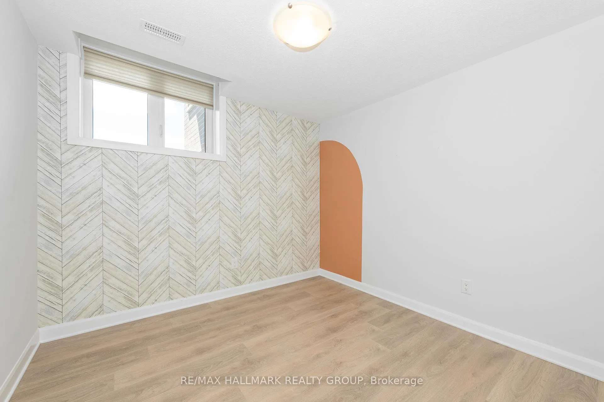 Photo 17 of Unit 16, 415 Eldorado Private, Ottawa, Kanata - Morgan's Grant/South March — HOMEH