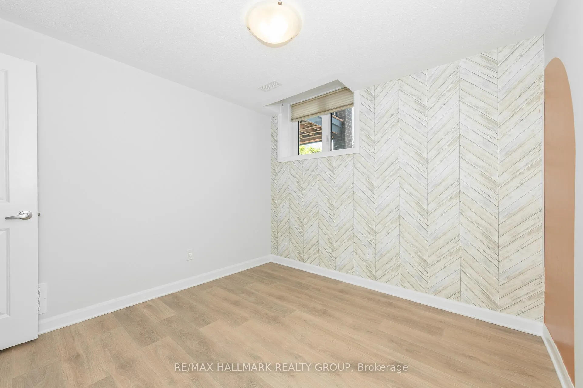 Photo 18 of Unit 16, 415 Eldorado Private, Ottawa, Kanata - Morgan's Grant/South March — HOMEH