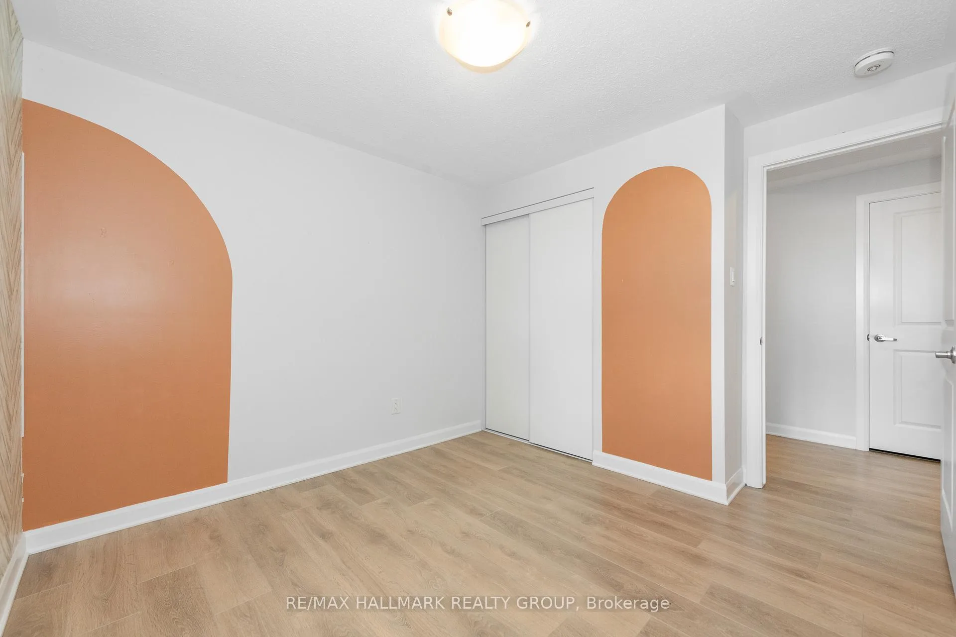Photo 19 of Unit 16, 415 Eldorado Private, Ottawa, Kanata - Morgan's Grant/South March — HOMEH