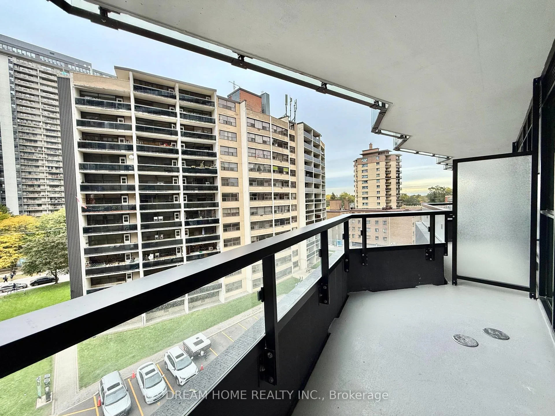 Photo 17 of Unit 515, 120 Broadway Avenue, Toronto, Mount Pleasant West — HOMEH