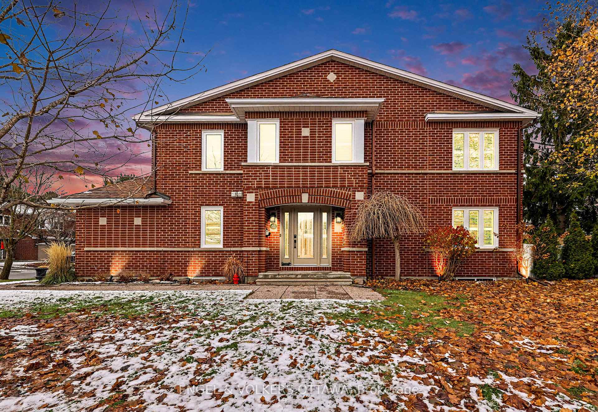 Photo 1 of 55 Dalecroft Crescent, Ottawa, Centrepointe — HOMEH