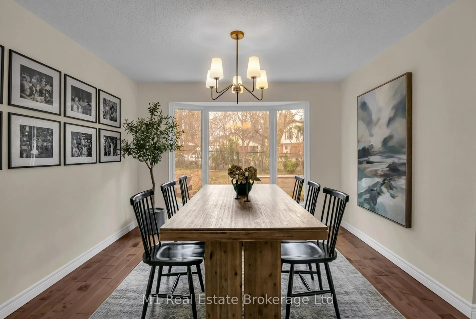 Photo 18 of 320 Tatlock Drive, Waterloo — HOMEH