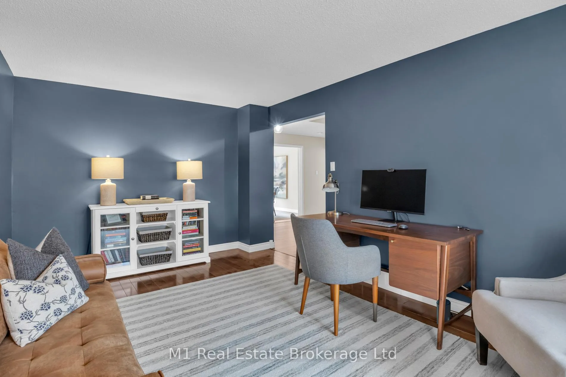 Photo 21 of 320 Tatlock Drive, Waterloo — HOMEH