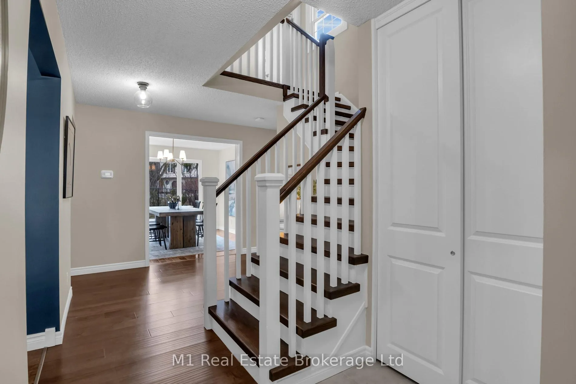 Photo 23 of 320 Tatlock Drive, Waterloo — HOMEH