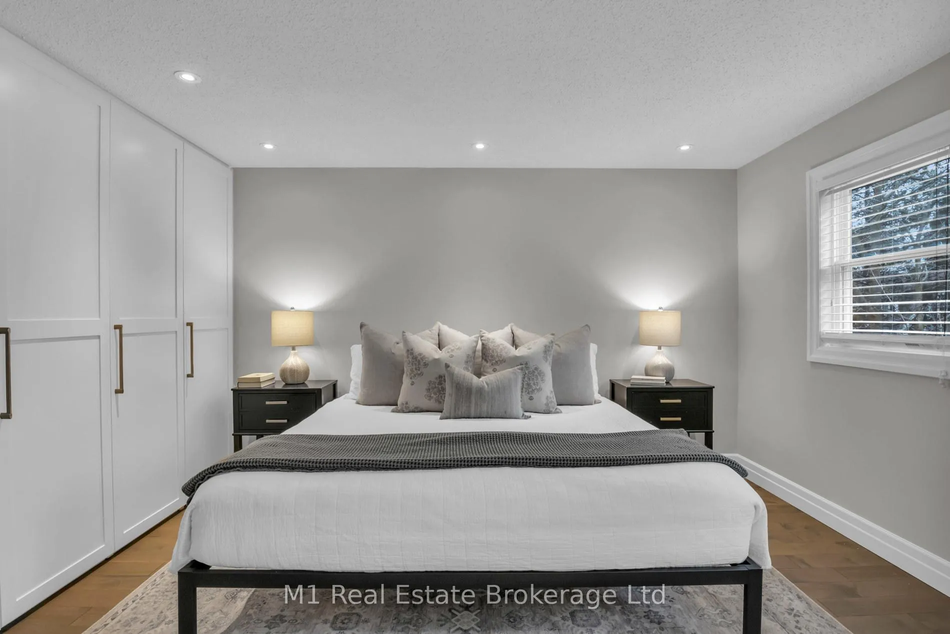 Photo 25 of 320 Tatlock Drive, Waterloo — HOMEH