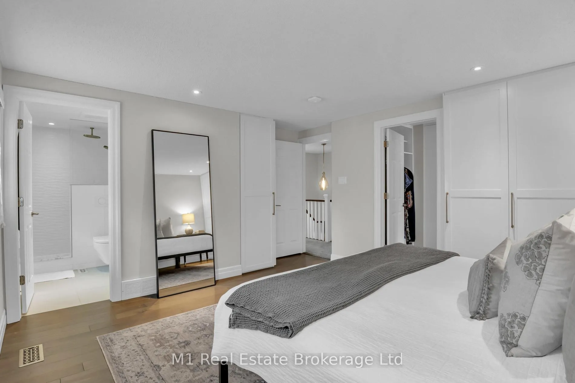 Photo 26 of 320 Tatlock Drive, Waterloo — HOMEH
