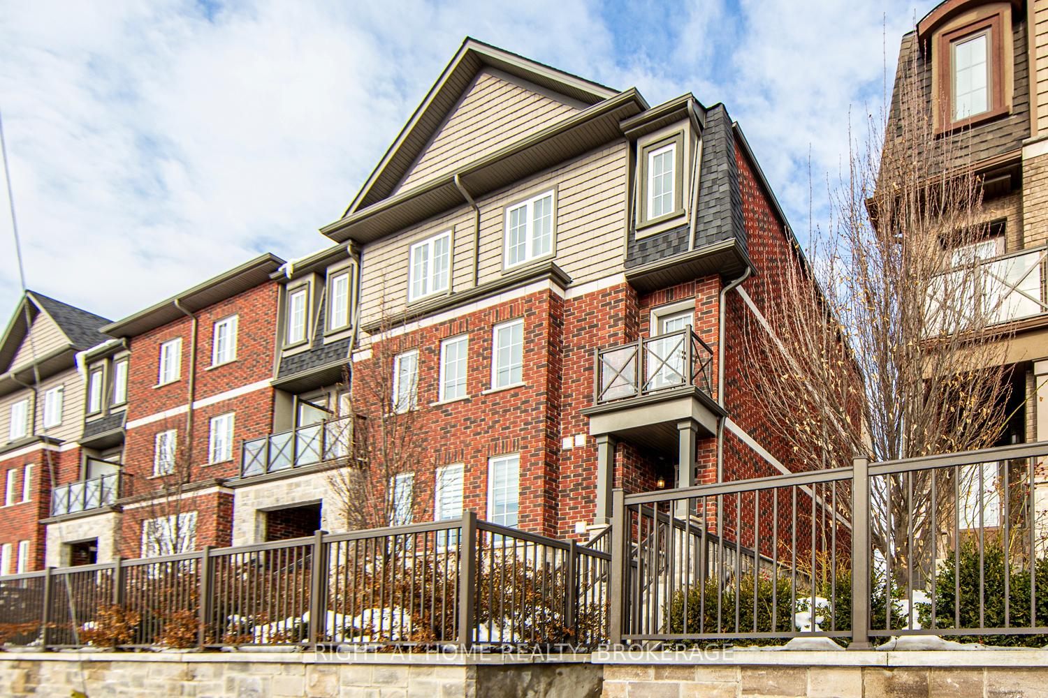 Photo 2 of Unit 62, 445 Ontario Street S, Milton, Timberlea — HOMEH