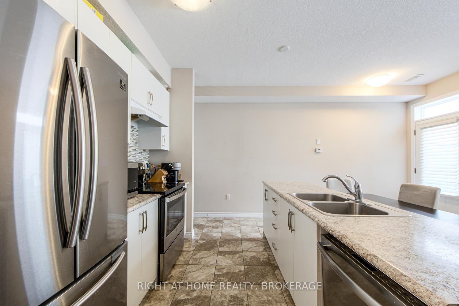 Photo 7 of Unit 62, 445 Ontario Street S, Milton, Timberlea — HOMEH
