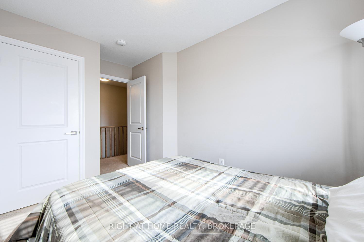 Photo 33 of Unit 62, 445 Ontario Street S, Milton, Timberlea — HOMEH