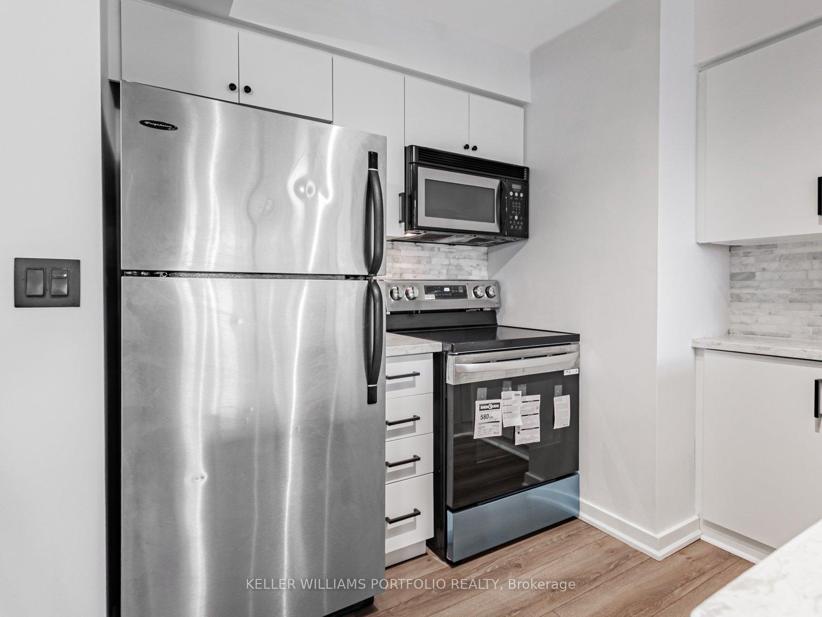 Photo 7 of Unit 1205, 255 Richmond Street E, Toronto, Moss Park — HOMEH