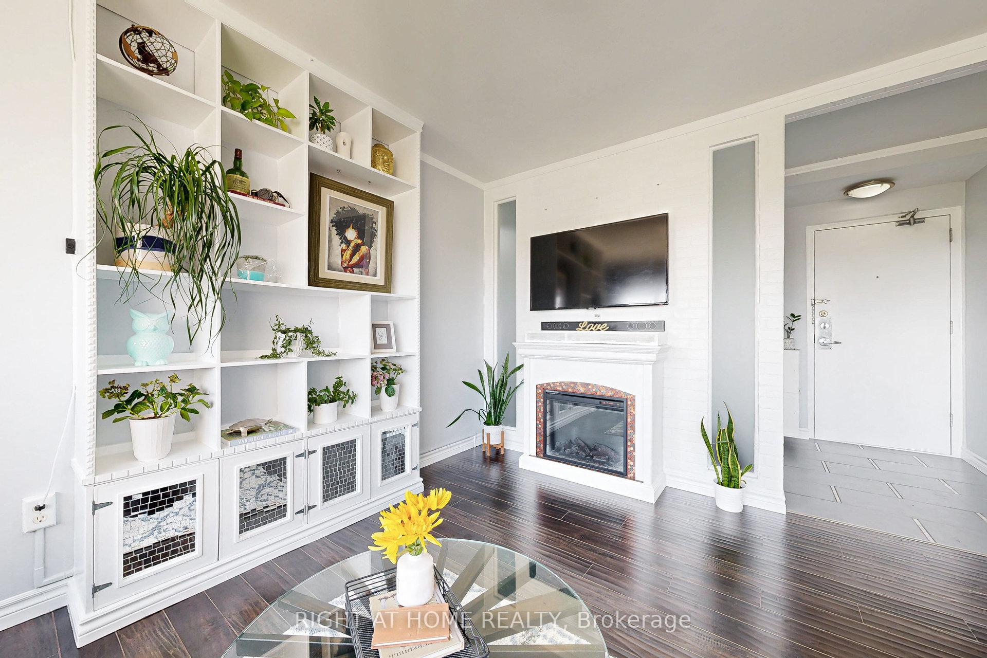 Photo 8 of Unit 1704, 735 Don Mills Road, Toronto, Flemingdon Park — HOMEH