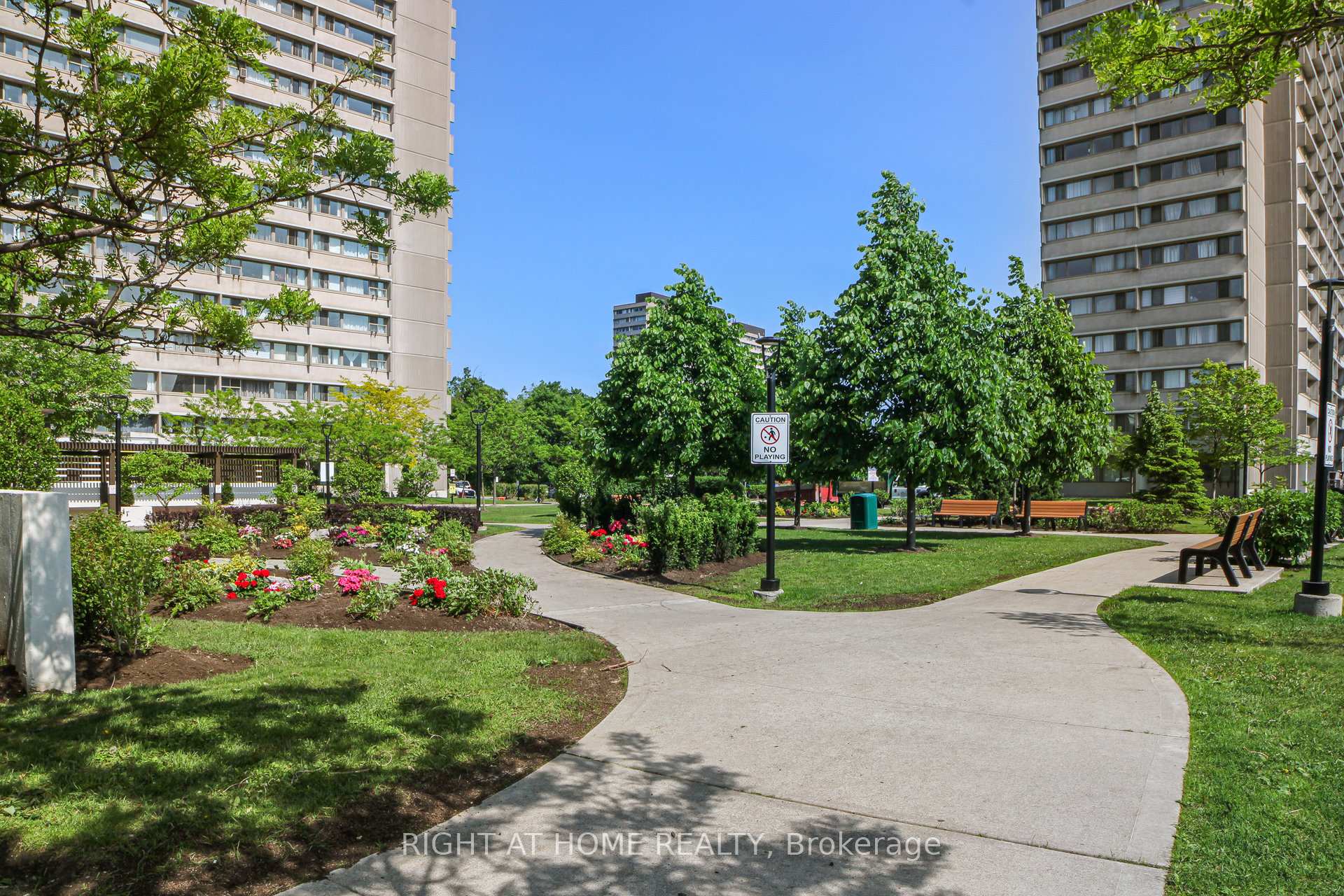 Photo 32 of Unit 1704, 735 Don Mills Road, Toronto, Flemingdon Park — HOMEH