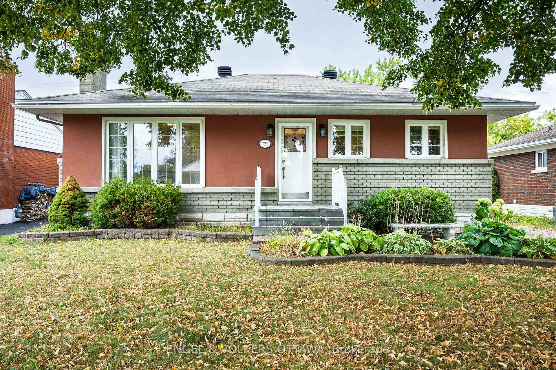 Photo 5 of 723 Halstead Street, Ottawa, Elmvale Acres — HOMEH