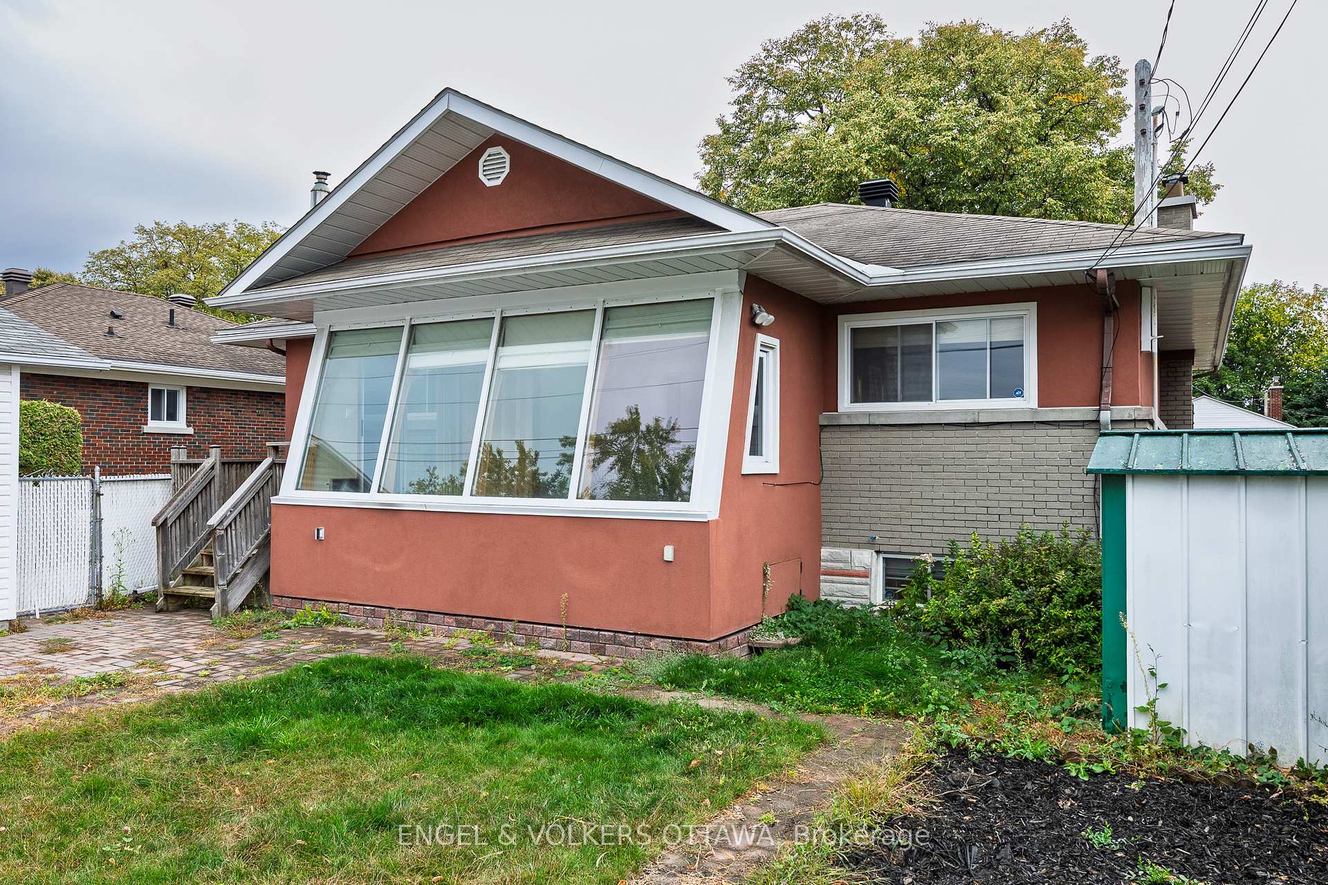 Photo 37 of 723 Halstead Street, Ottawa, Elmvale Acres — HOMEH