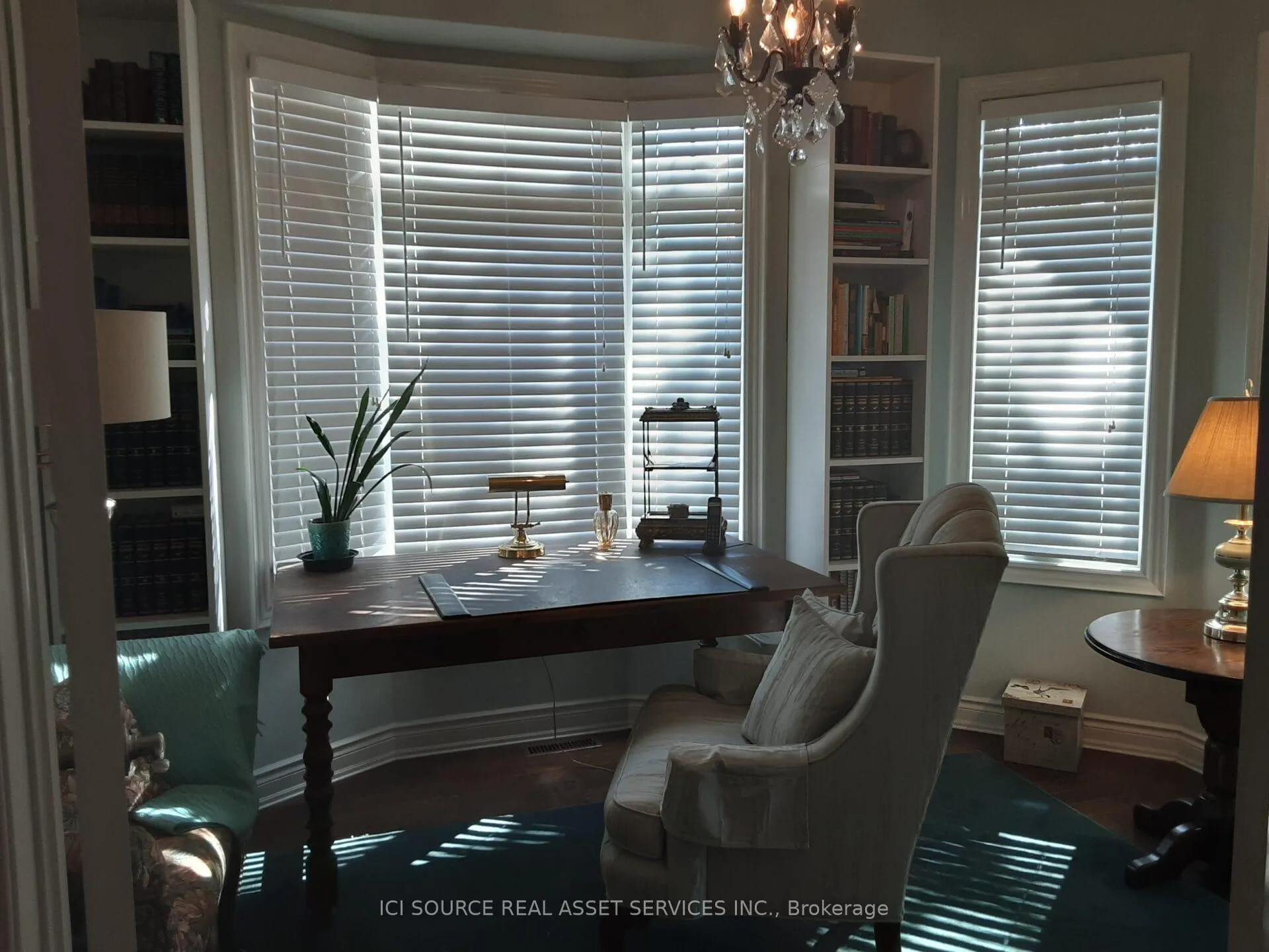 Photo 2 of 72 Tuscany Grande, New Tecumseth, Rural New Tecumseth — HOMEH