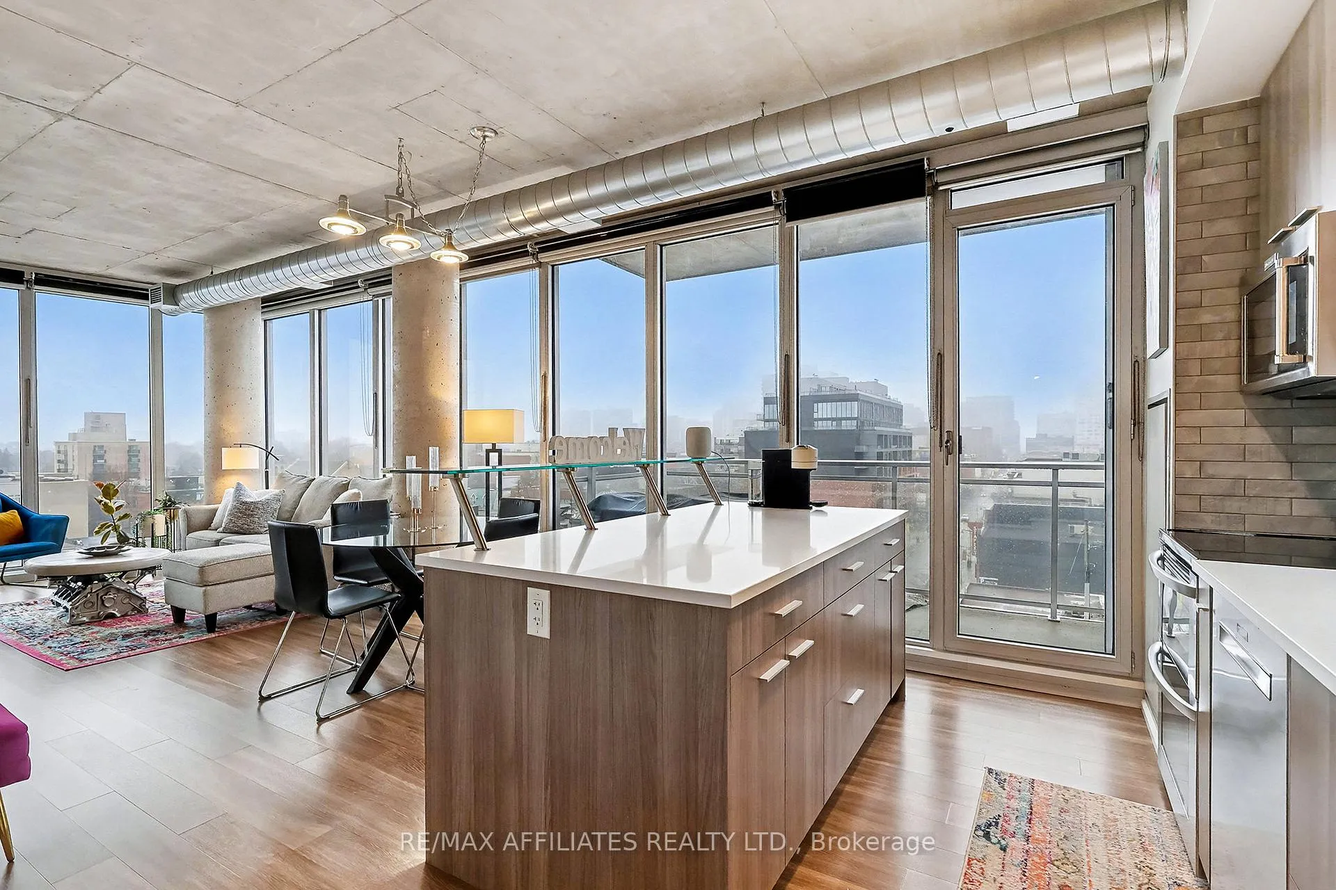 Photo 11 of Unit 710, 354 Gladstone Avenue, Ottawa, Ottawa Centre — HOMEH