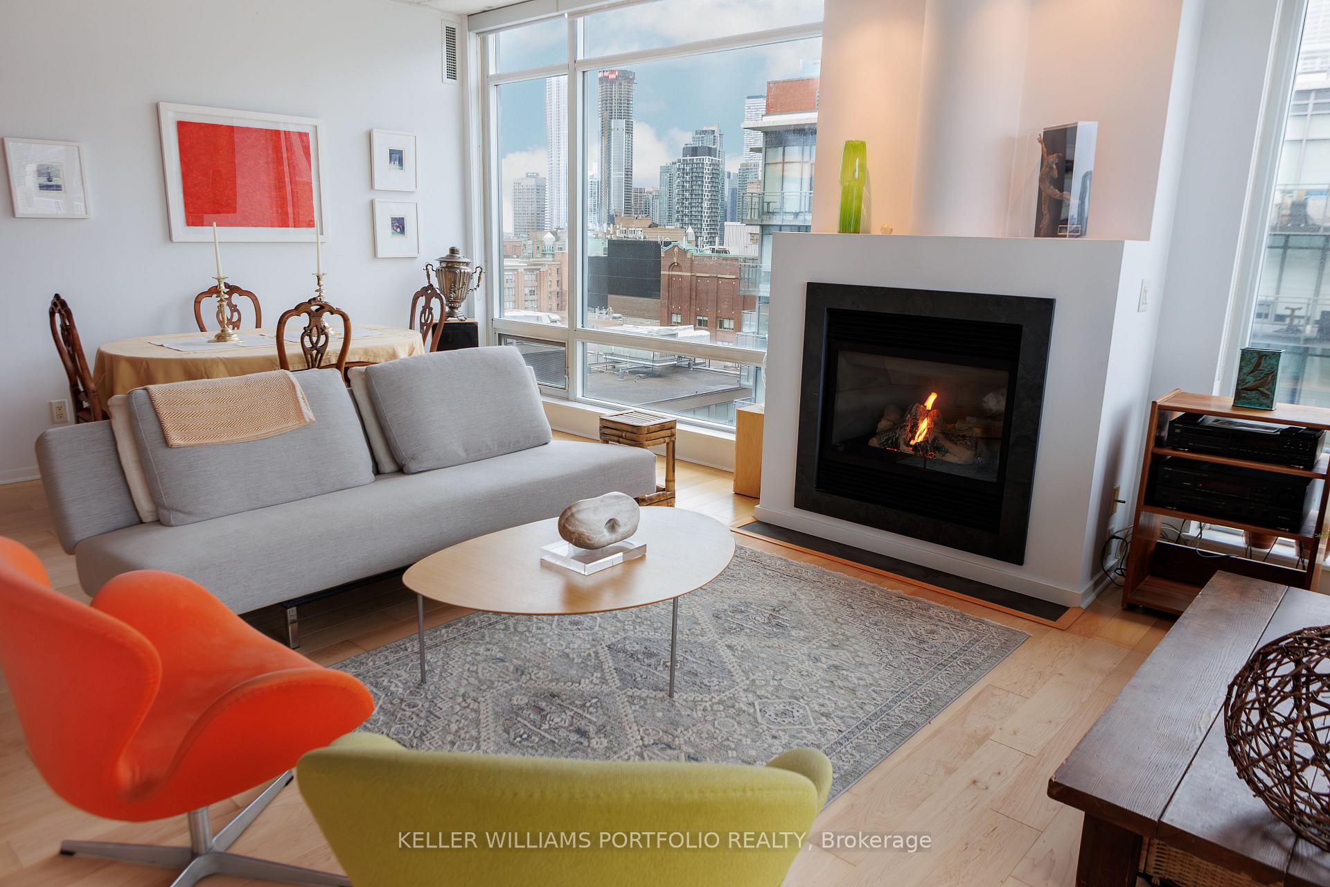 Photo 4 of Unit 1201, 333 Adelaide Street E, Toronto, Moss Park — HOMEH