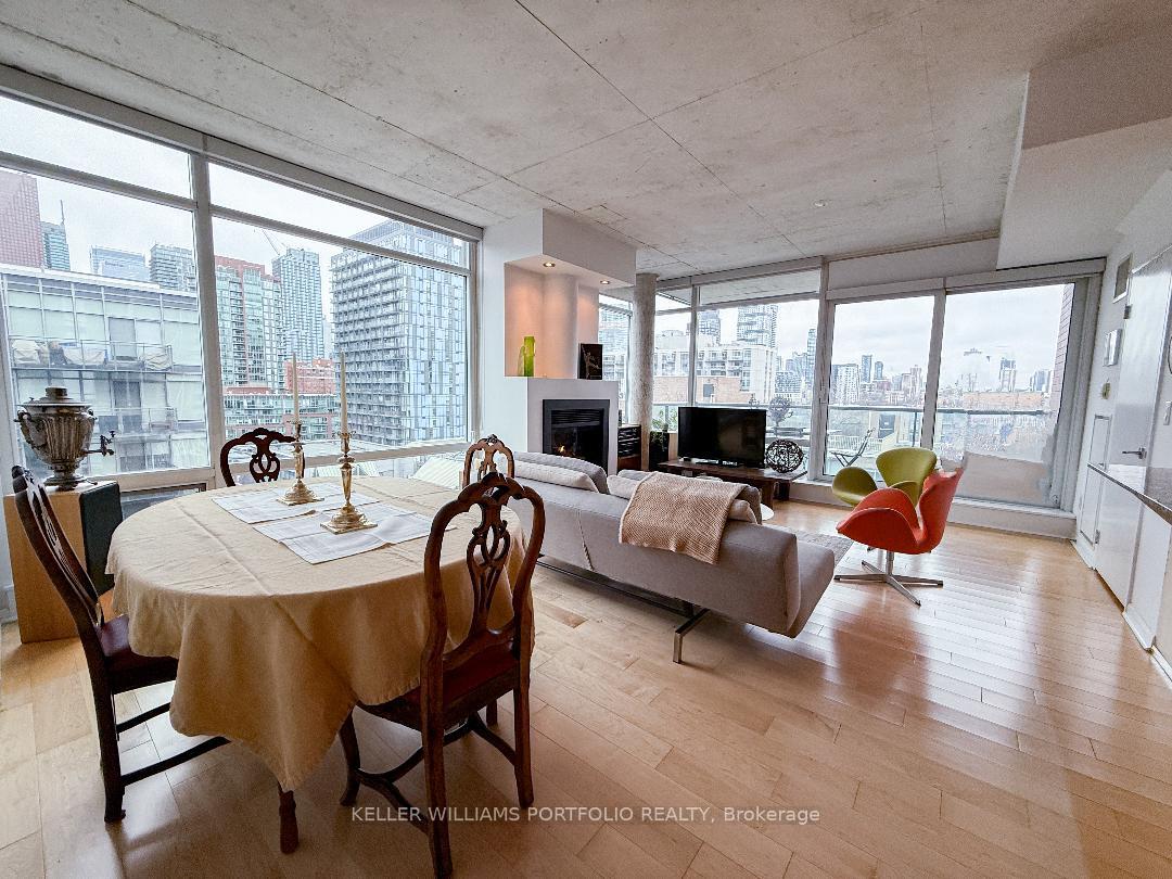 Photo 6 of Unit 1201, 333 Adelaide Street E, Toronto, Moss Park — HOMEH