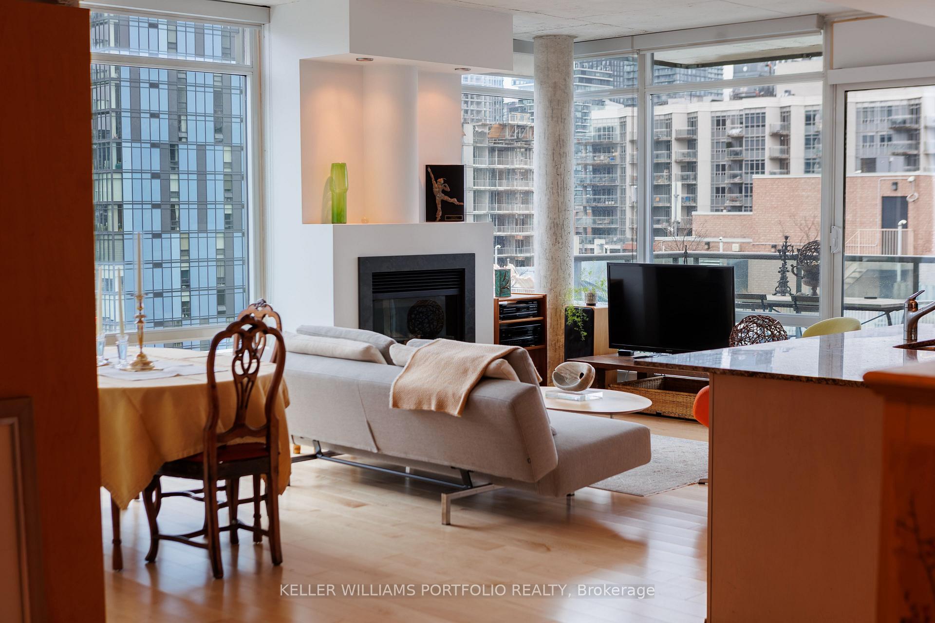 Photo 10 of Unit 1201, 333 Adelaide Street E, Toronto, Moss Park — HOMEH