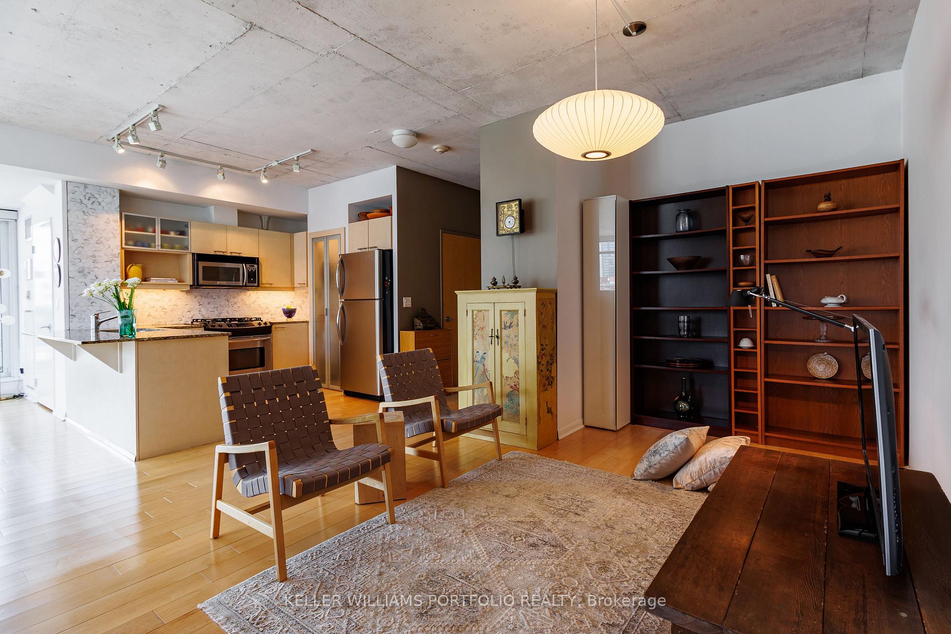 Photo 15 of Unit 1201, 333 Adelaide Street E, Toronto, Moss Park — HOMEH