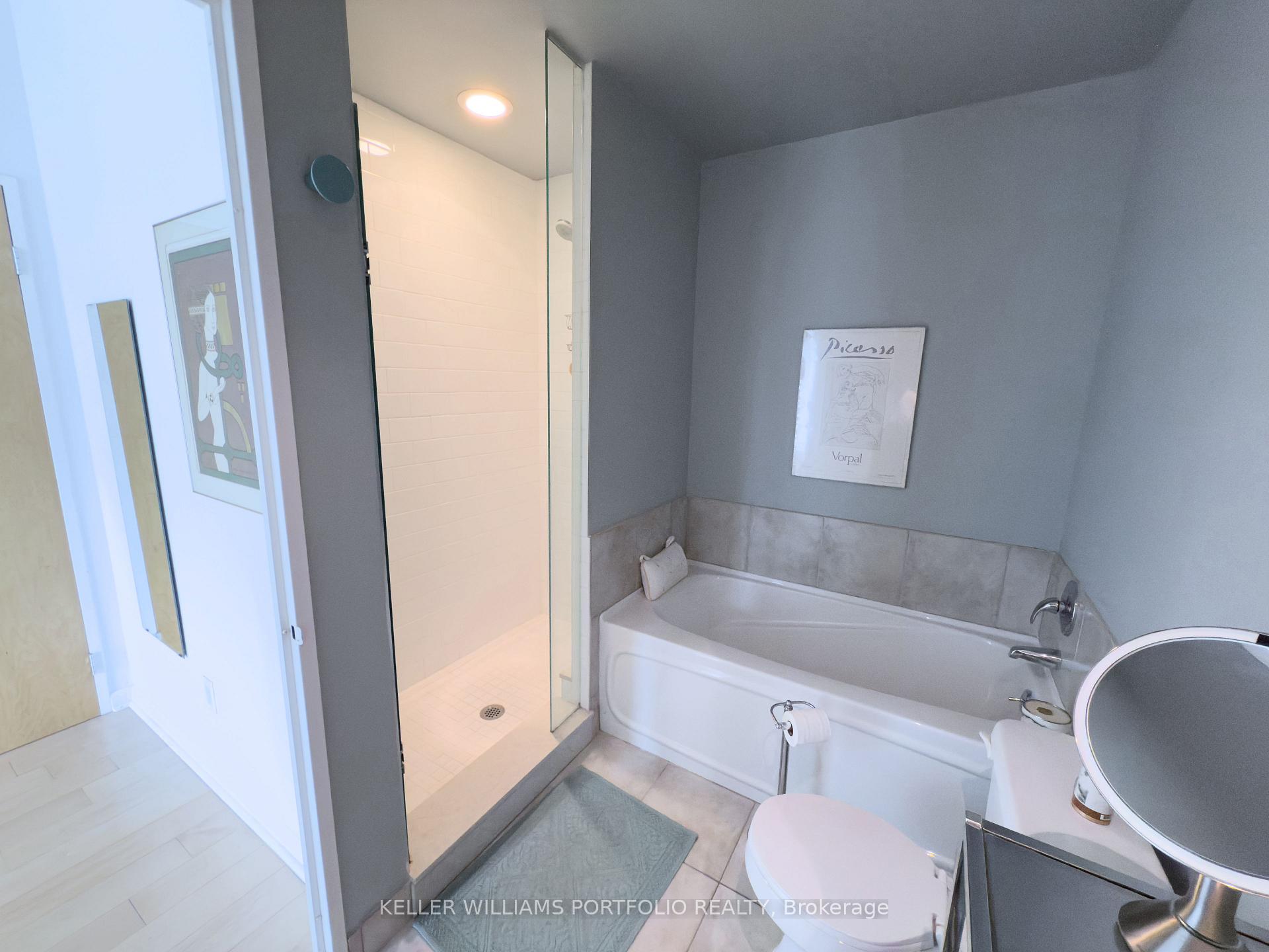 Photo 32 of Unit 1201, 333 Adelaide Street E, Toronto, Moss Park — HOMEH