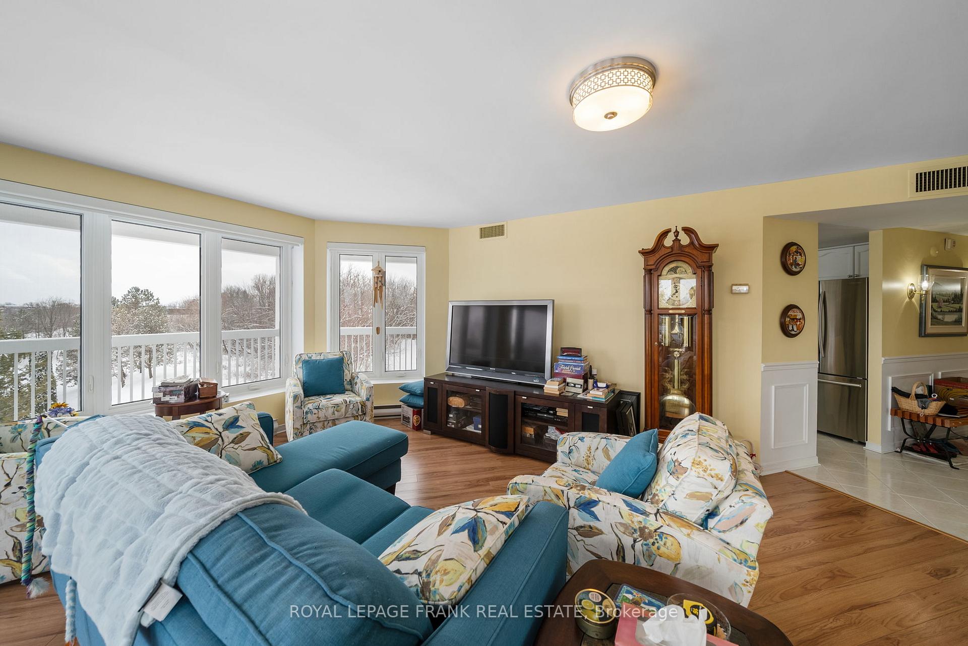 Photo 7 of Unit 301, 50 Rivermill Road, Kawartha Lakes, Lindsay — HOMEH
