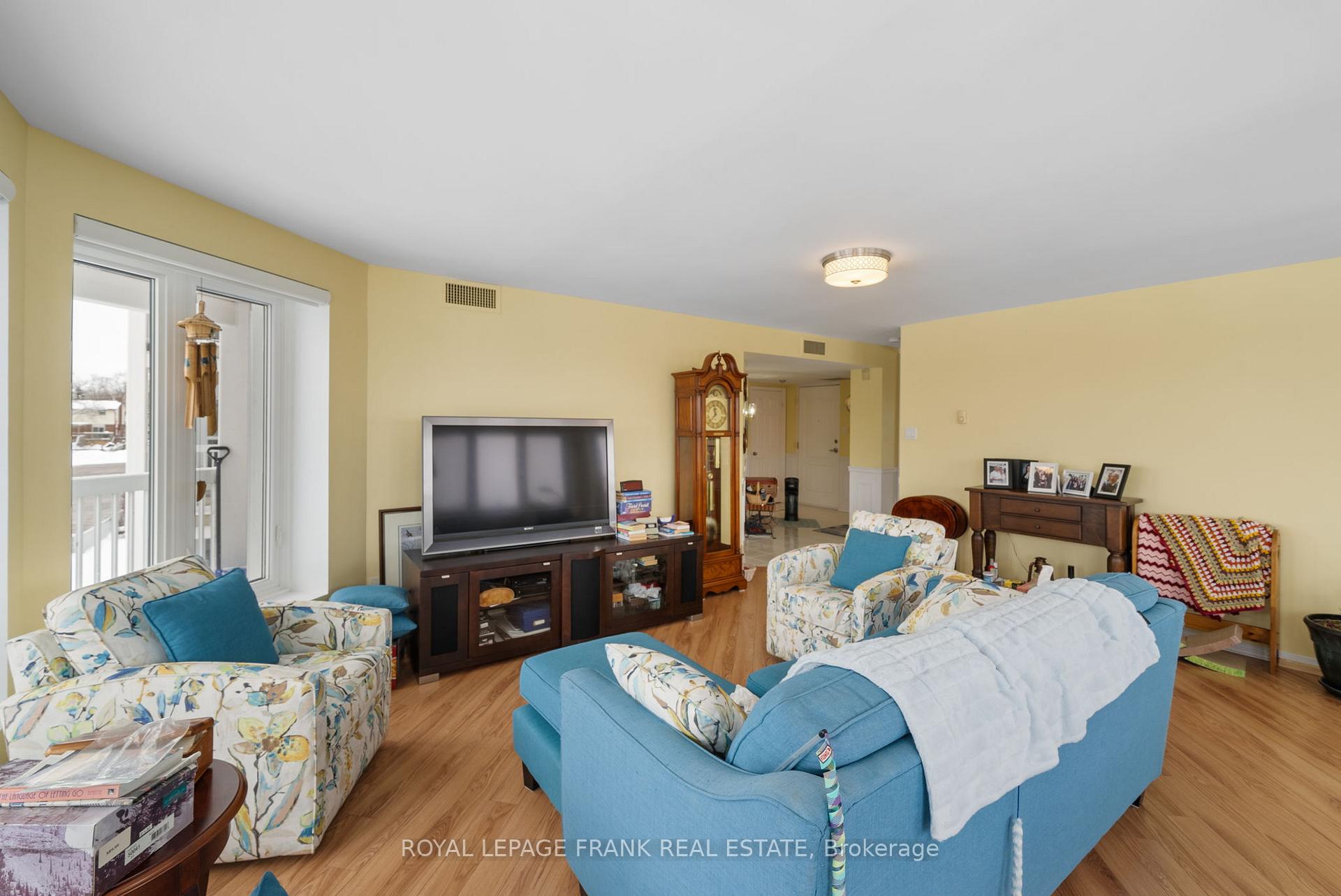 Photo 8 of Unit 301, 50 Rivermill Road, Kawartha Lakes, Lindsay — HOMEH