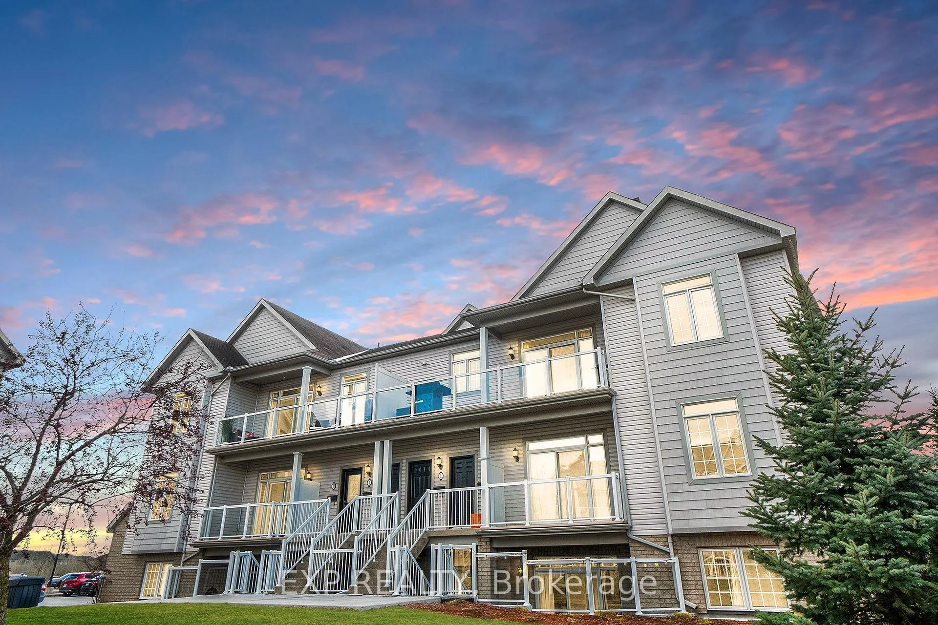 Photo 1 of Unit I, 105 Artesa Private, Ottawa, Kanata - Emerald Meadows/Trailwest — HOMEH