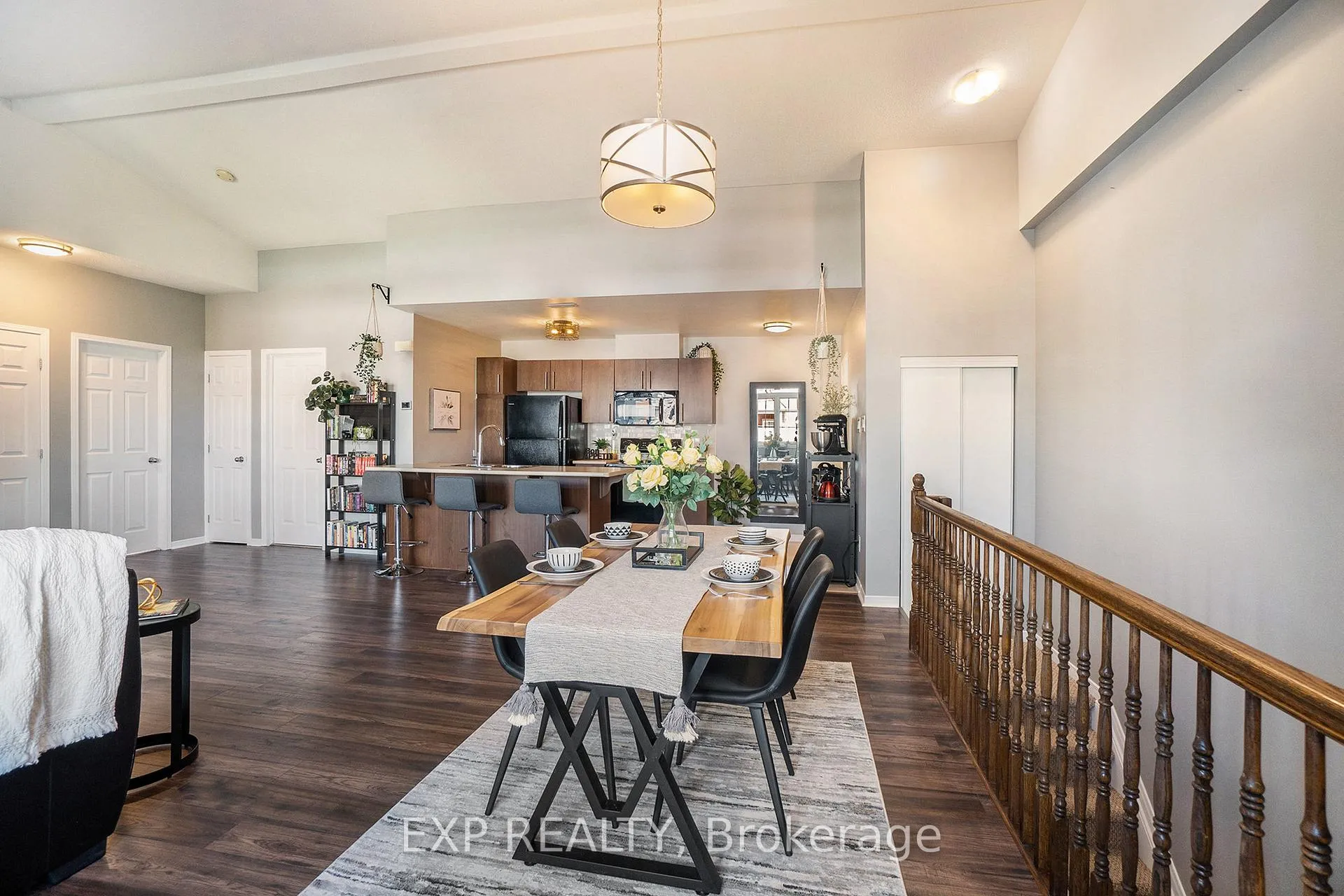 Photo 4 of Unit I, 105 Artesa Private, Ottawa, Kanata - Emerald Meadows/Trailwest — HOMEH