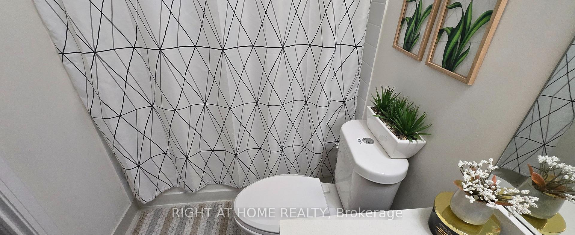 Photo 26 of Unit 2308, 30 Roehampton Avenue, Toronto, Mount Pleasant West — HOMEH