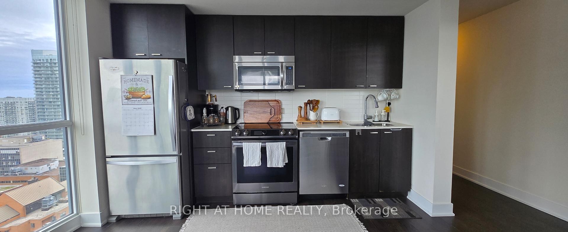 Photo 36 of Unit 2308, 30 Roehampton Avenue, Toronto, Mount Pleasant West — HOMEH