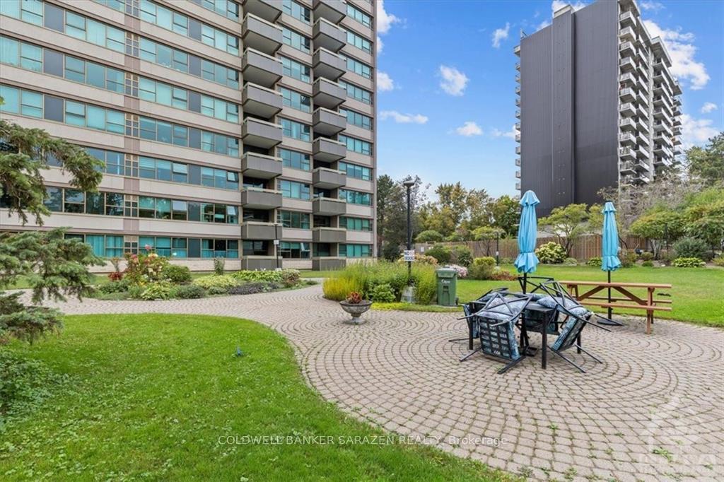 Photo 21 of Unit PH4, 555 Brittany Drive, Ottawa, Viscount Alexander Park — HOMEH